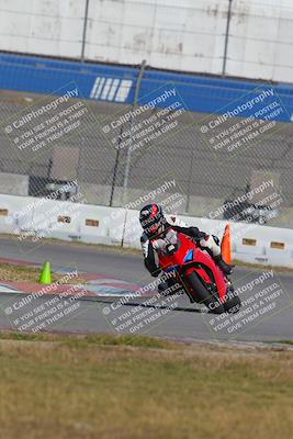 media/Nov-26-2022-Fastrack Riders (Sat) [[b001e85eef]]/Level 2/Session 3 Outside Turn 9/